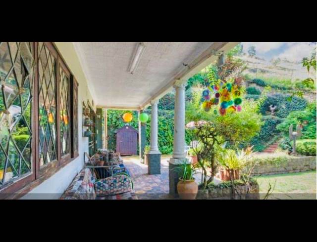 3 BEDROOM HOUSE FOR SALE IN BEZUIDENHOUT VALLEY